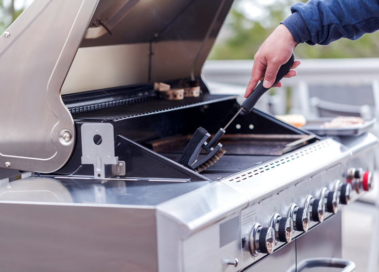 Comment nettoyer un barbecue au gaz?