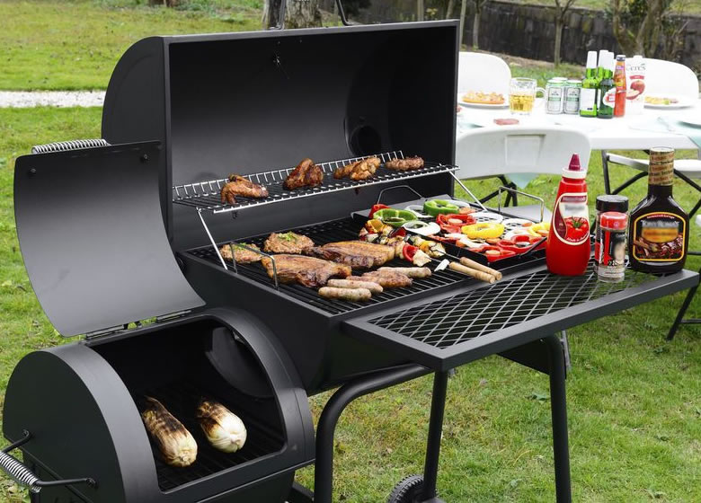 Les 6 meilleurs BBQ au charbon au Québec et au Canada